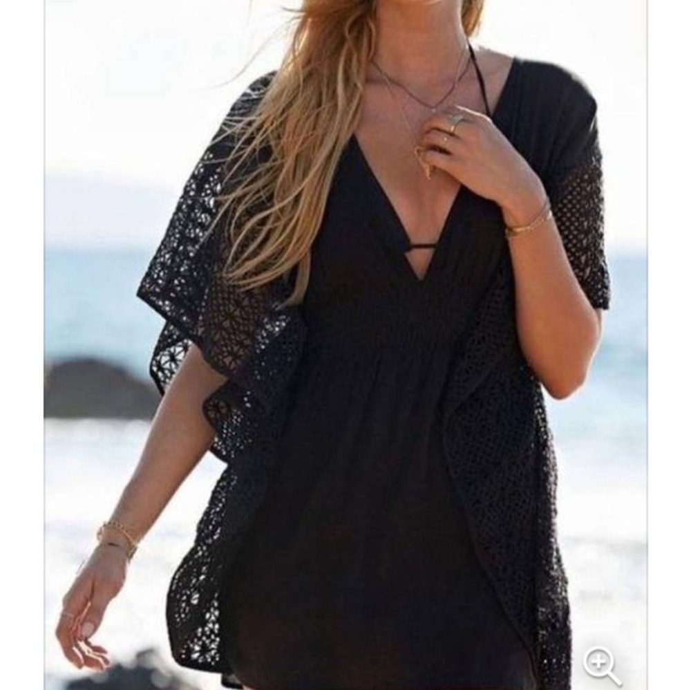 Victoria’s Secret Open Back Crochet Swim Cover Up Tunic Size Medium